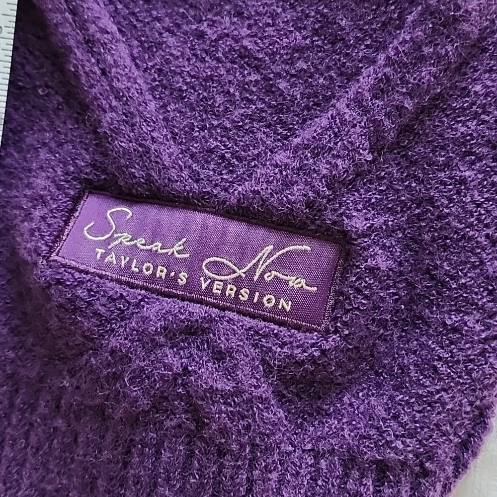 Taylor Swift Speak Now Cardigan Sweater M/L Purple Cable Knit Star Soft - Picture 9 of 9